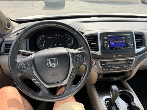 Used 2019 Honda Ridgeline RTL image 9