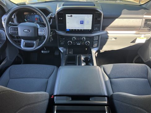 New 2025 Ford F150 XLT w/ Equipment Group 301A Standard image 2