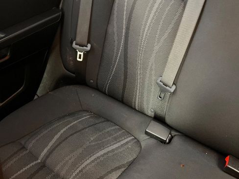 Used 2017 Chevrolet Sonic LT w/ Convenience Package image 7