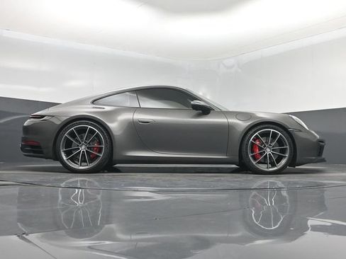 Used 2023 Porsche 911 Carrera S RWD image 16