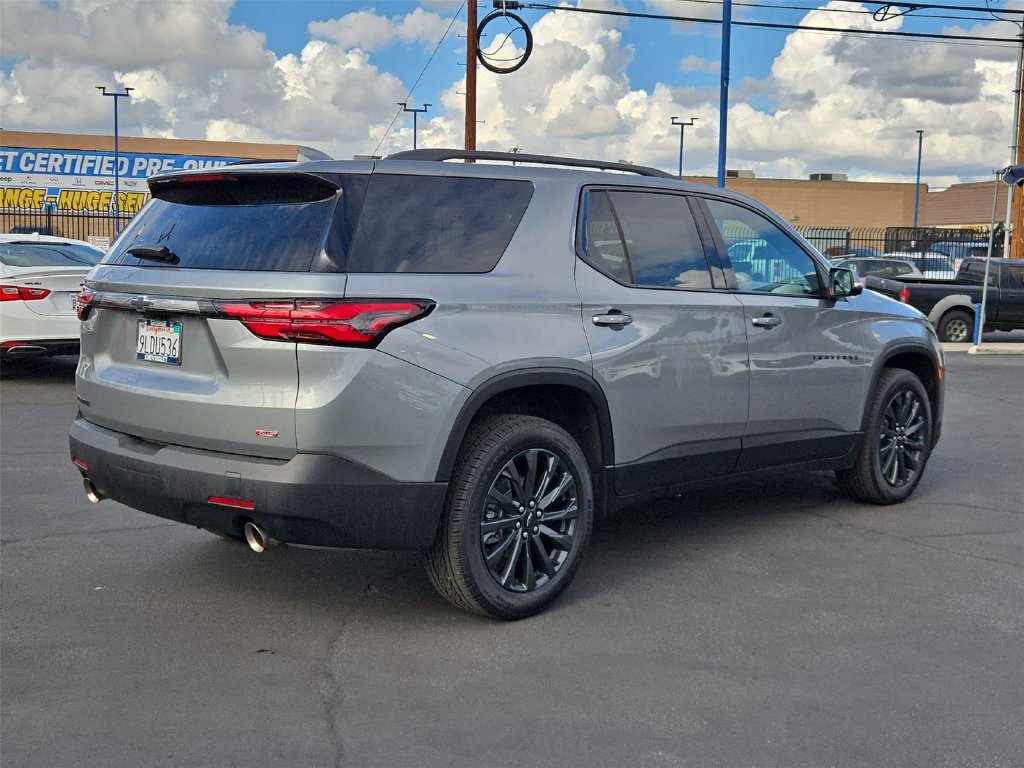 Certified 2024 Chevrolet Traverse RS FWD image 30