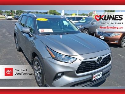 Used 2025 Toyota Highlander XLE