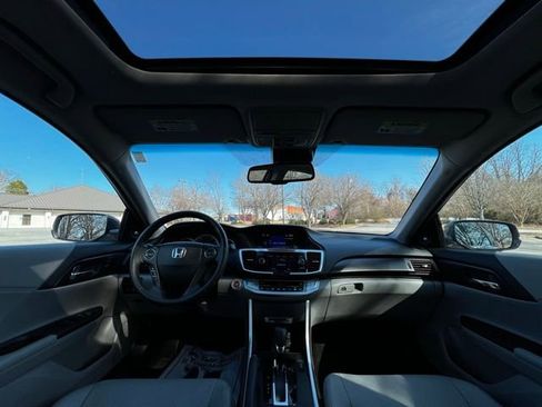 Used 2015 Honda Accord EX-L image 28