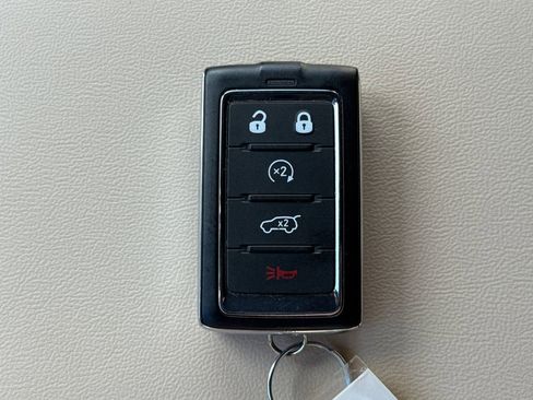 Used 2024 Jeep Grand Cherokee Limited w/ Trailer Tow Package AWD/4WD image 38