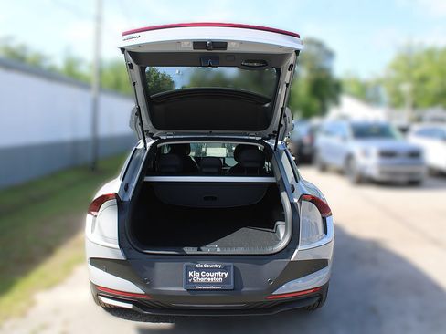 New 2026 Kia EV6 Light RWD image 8