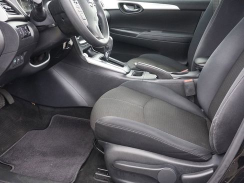 Used 2017 Nissan Sentra S FWD image 19