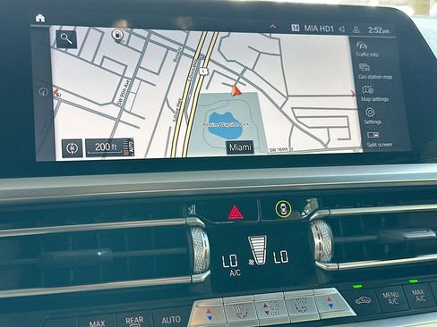 Certified 2022 BMW 430i Convertible w/ M Sport Package image 13