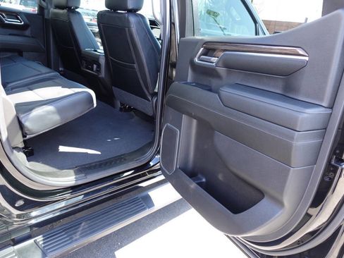 Used 2024 Chevrolet Silverado 1500 RST image 28