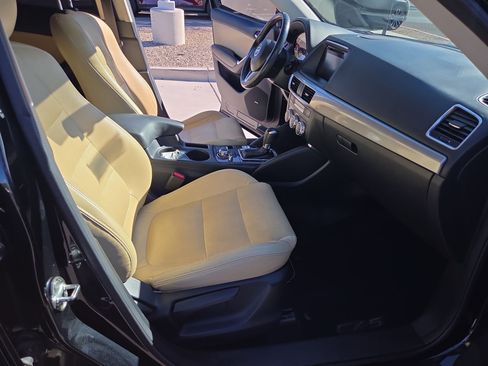 Used 2016 MAZDA CX-5 Touring w/ Bose/Moonroof Package FWD image 29