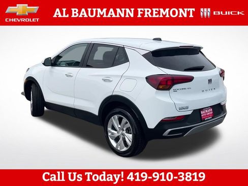 Used 2025 Buick Encore GX Preferred AWD/4WD image 4