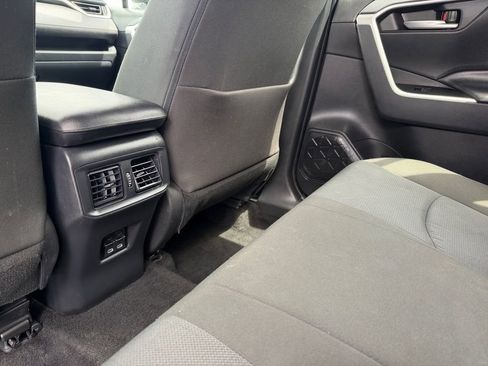 Used 2025 Toyota RAV4 XLE image 14