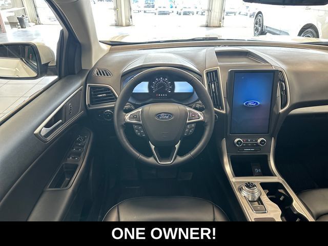 Used 2023 Ford Edge SEL w/ Convenience Package AWD/4WD image 2