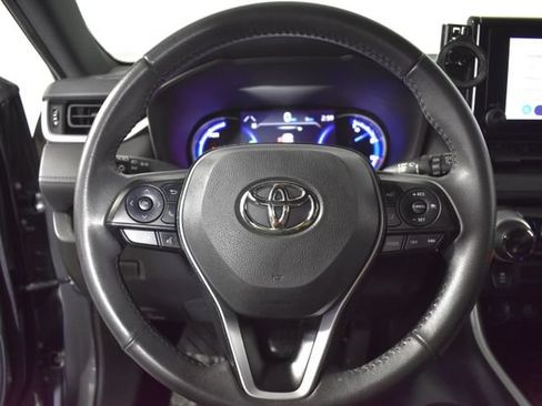 Used 2023 Toyota RAV4 SE AWD/4WD image 14