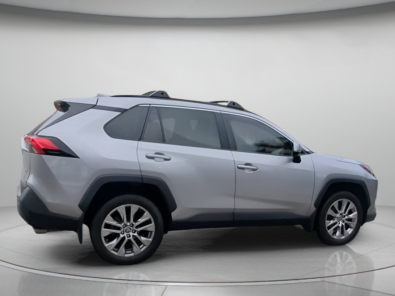 Used 2025 Toyota RAV4 XLE Premium w/ Weather Package FWD image 30
