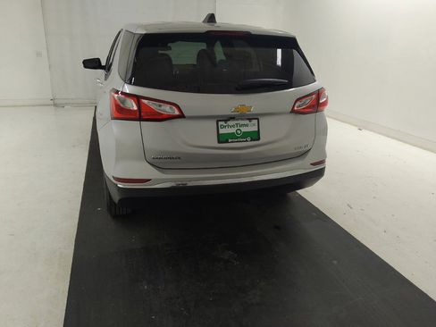Used 2021 Chevrolet Equinox LT AWD/4WD image 6