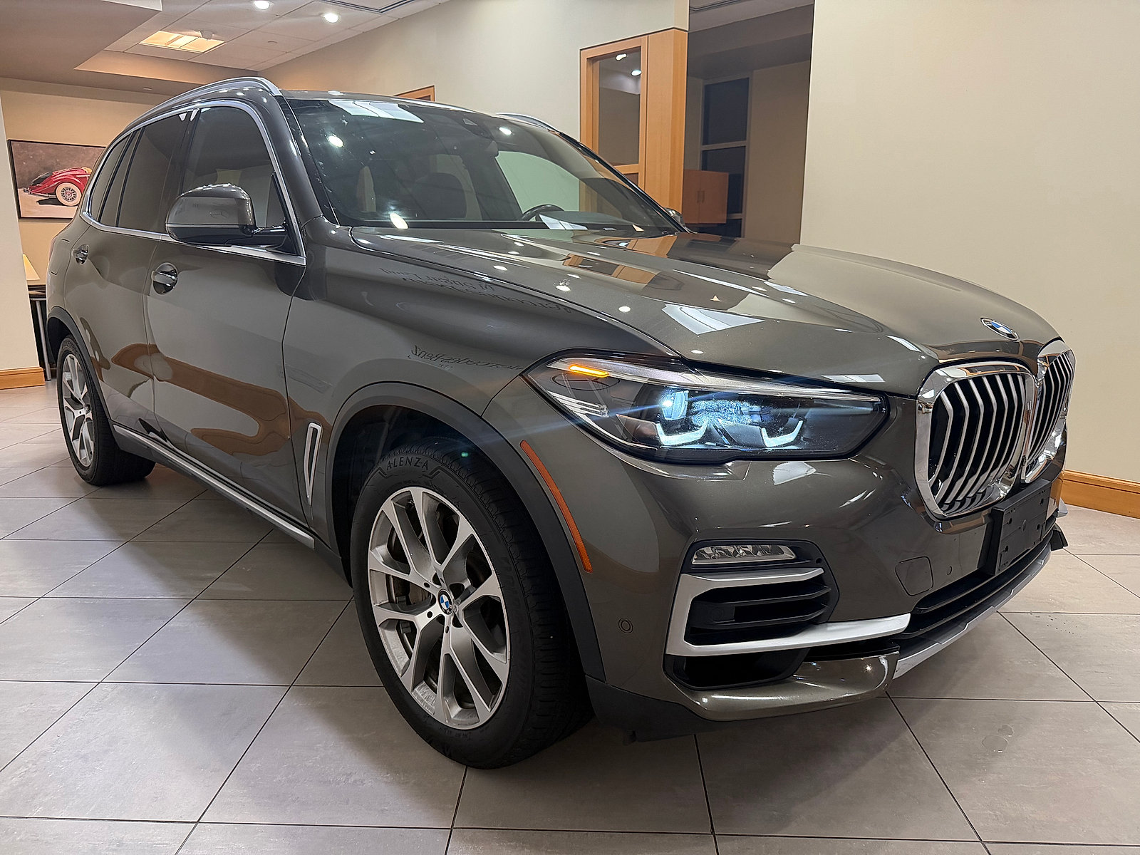 Used 2020 BMW X5 xDrive50i AWD/4WD image 2