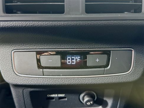 Used 2022 Audi Q5 2.0T Premium w/ Convenience Package image 26