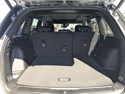 New 2026 Jeep Grand Cherokee Limited image 13