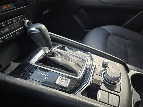 Used 2021 MAZDA CX-5 Touring FWD image 13