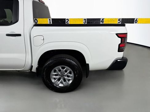 Certified 2024 Nissan Frontier S w/ Technology Package AWD/4WD image 14