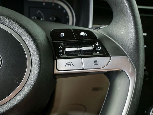 Used 2023 Hyundai Tucson SEL FWD image 11