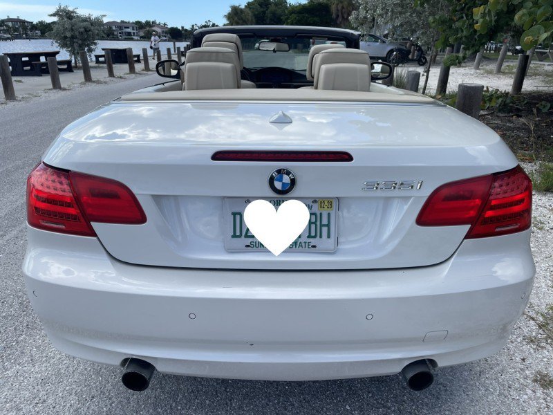 Used 2011 BMW 335i Convertible RWD image 28