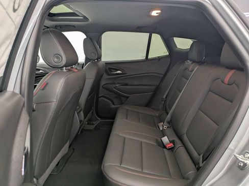 New 2026 Chevrolet Trax RS w/ Sunroof Package FWD image 21