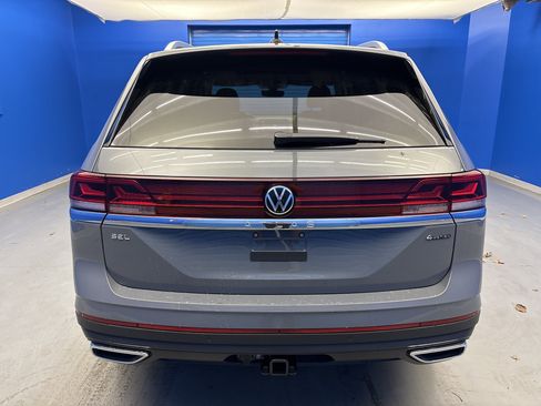 New 2026 Volkswagen Atlas SEL image 6