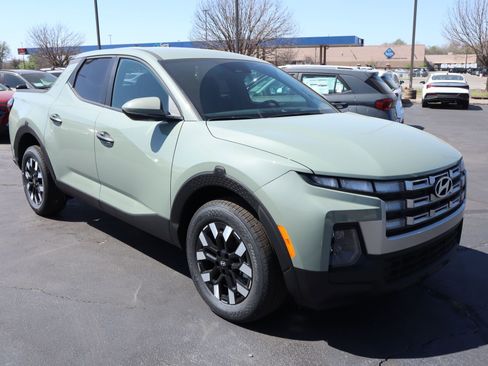 New 2026 Hyundai Santa Cruz SE FWD image 1