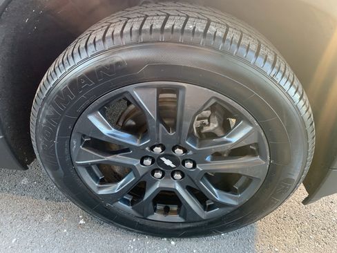 Used 2020 Chevrolet Traverse RS image 12