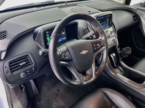 Used 2015 Chevrolet Volt Premium w/ Premium Trim Package FWD image 6