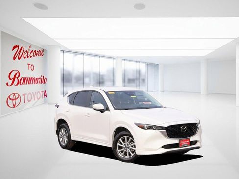 Used 2024 MAZDA CX-5 AWD 2.5 S w/ Select Package image 2