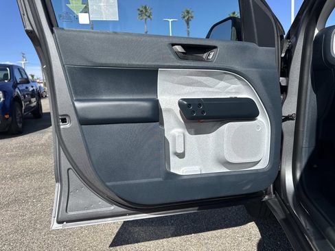 Certified 2023 Ford Maverick XLT w/ XLT Luxury Package image 18