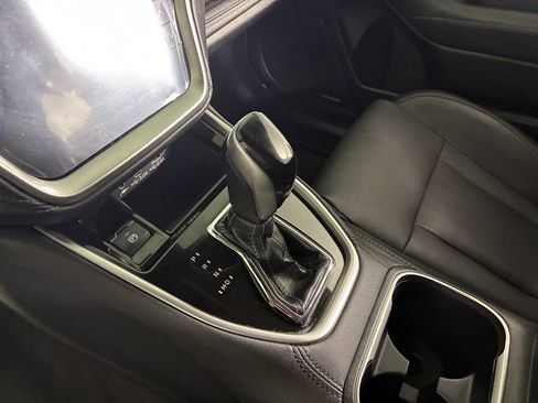 Used 2023 Subaru Outback Limited image 18