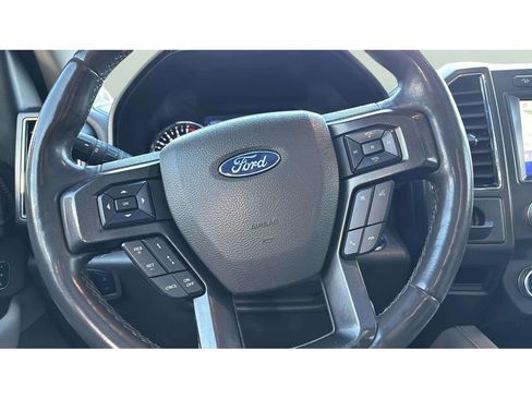 Used 2021 Ford Expedition Max Limited image 18