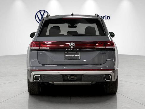 New 2026 Volkswagen Atlas Peak Edition AWD/4WD image 4