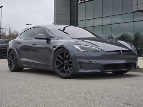 Used 2022 Tesla Model S AWD/4WD image 2