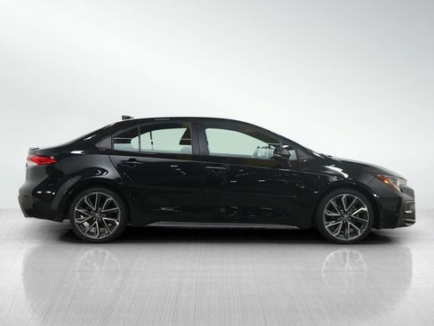 Used 2021 Toyota Corolla SE w/ SE Premium Package FWD image 6