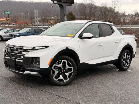 Used 2024 Hyundai Santa Cruz Limited image 2