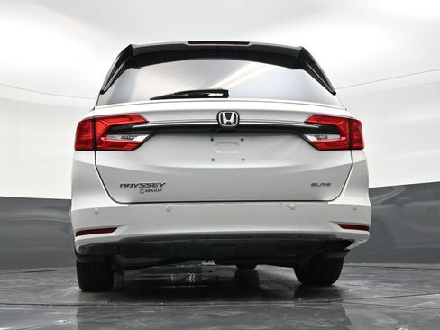 Used 2022 Honda Odyssey Elite image 24