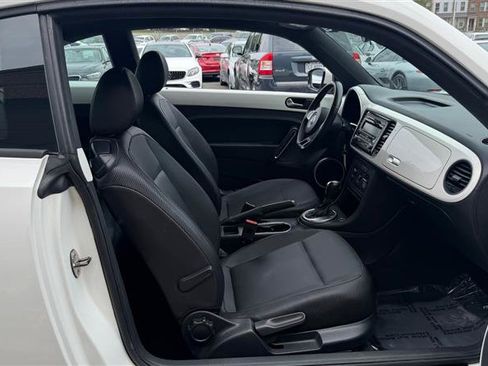 Used 2012 Volkswagen Beetle 2.5 FWD image 14