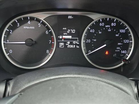 Used 2023 Nissan Kicks S FWD image 11