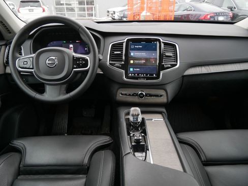 Certified 2023 Volvo XC90 T8 Ultimate w/ Protection Package Premier image 12