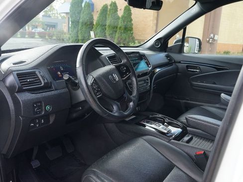 Used 2019 Honda Passport Touring image 13