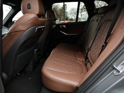 New 2026 BMW X5 sDrive40i w/ M Sport Package image 26