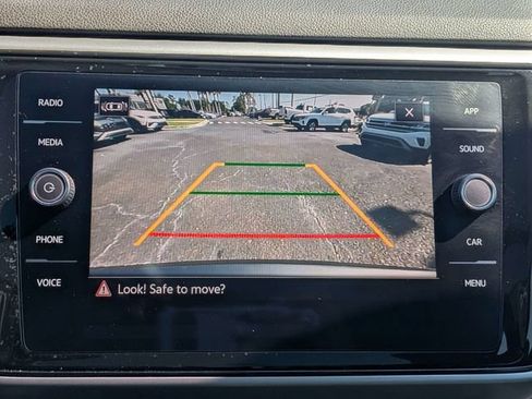 Used 2023 Volkswagen Atlas SE FWD image 22