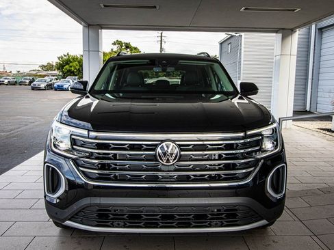 New 2026 Volkswagen Atlas SE image 8