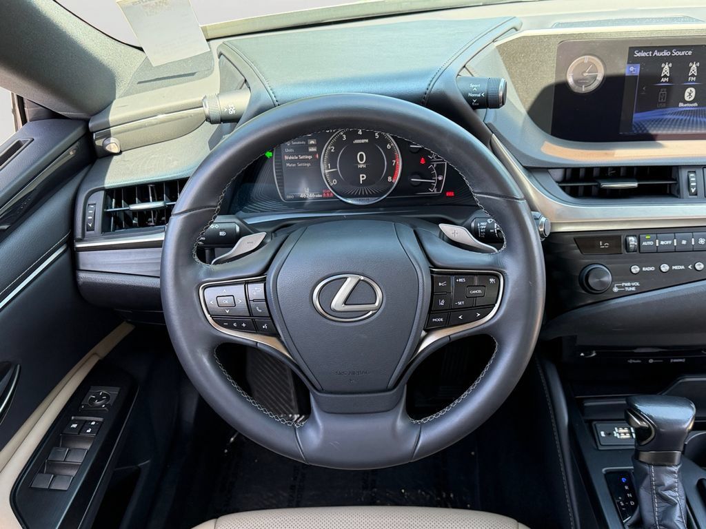 Used 2020 Lexus ES 350 w/ Accessory Package 2 FWD image 16