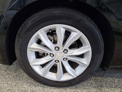 Used 2025 Chevrolet Malibu LT FWD image 14