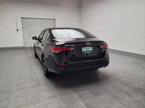 Used 2024 Nissan Sentra SV FWD image 6
